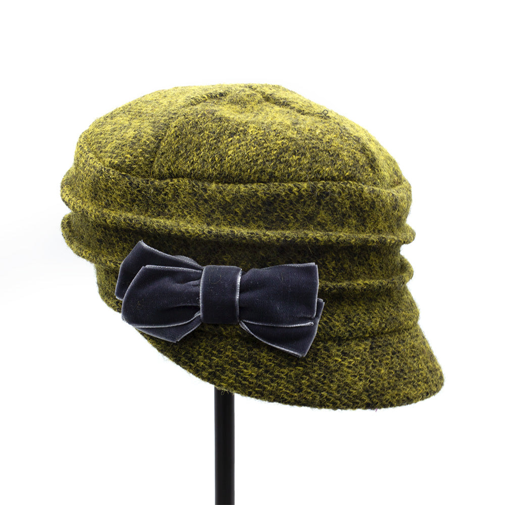 "Bow" Cap