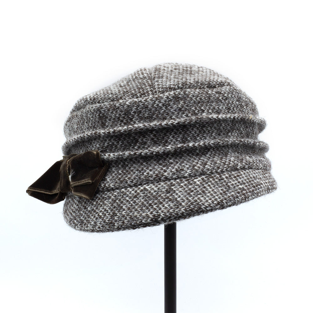 "Dot" Cap